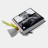 Book : The Rihanna Book Limited Edition (fenty X Phaidon)..