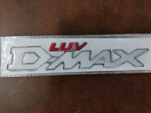 Emblema Luv Dmax Resina Tipo Original Compuerta Chevrolet  Foto 4