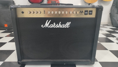 Amplificador Marshall Ma100c