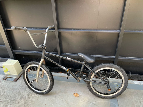 Bicicleta Bmx Freestyle Fad Semi Pro R20'' 