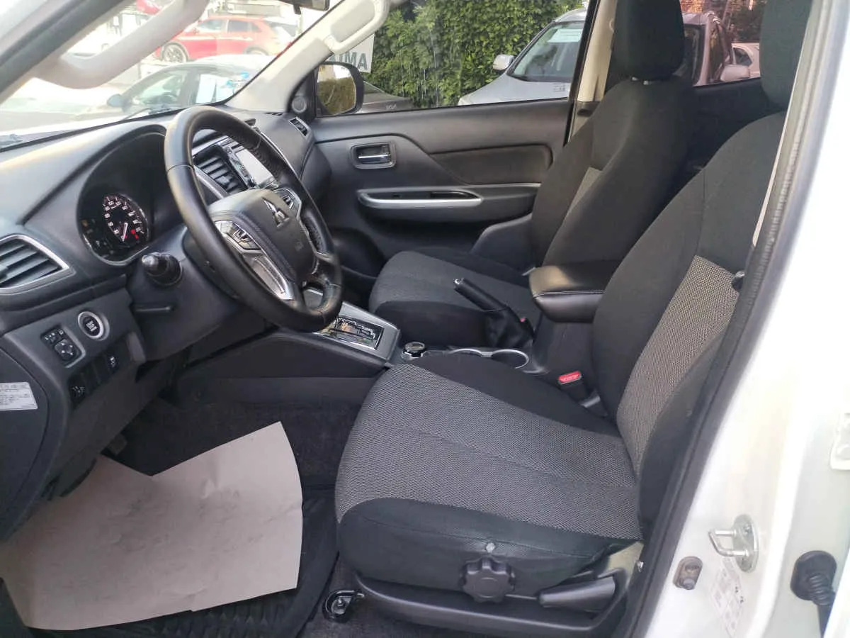 Mitsubishi L200 2023 - Imagen 10