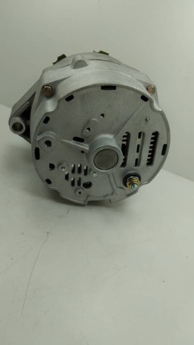 Alternador De Chevrolet Malib 65 Amp Foto 2