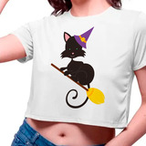 Camiseta Cropped Infantil Gato Fofo Halloween Vassoura