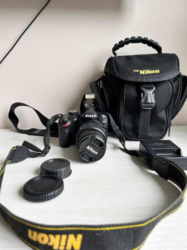 Cámara Nikon D3200 Con Lente 18-55mm