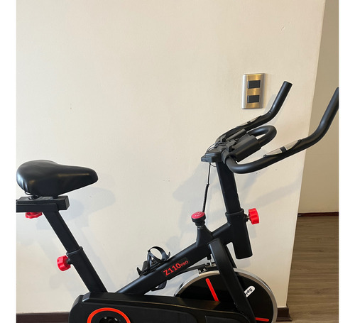 Bicicleta Spinning Ultimate Fitness Z110 Pro