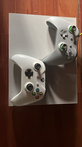 Xbox One S