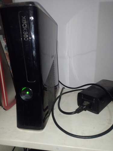 Consola X Box 360 De 250gb Completa Con 3 Joystick Y Kinect 