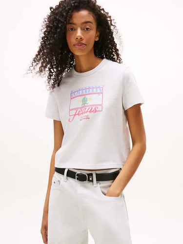 Playera De Mujer Con Logo Retro Urbano Tommy Jeans Gris