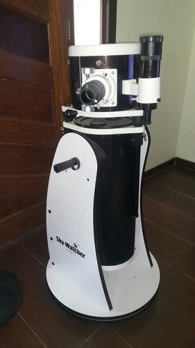 Telescópio Sky Watcher Dobsonian 200mm/1200mm -8'
