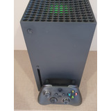 Xbox Series X, Semi-novo, 2 Controles + 5 Jogos.