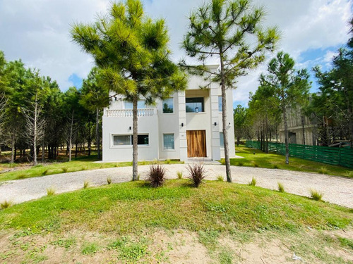 Casa En Venta Costa Esmeralda Barrio Marítimo Iv - Imagen 3