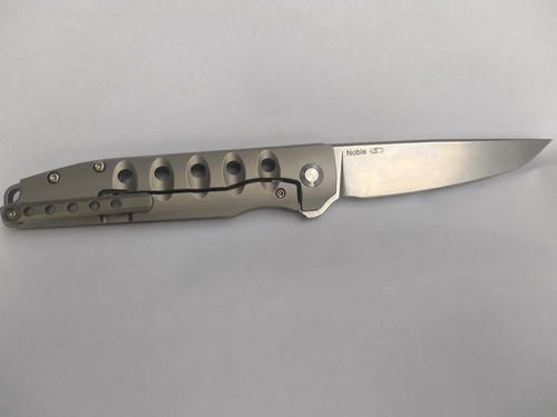 Navaja Kizer Noble ( Titanio Y S35vn)