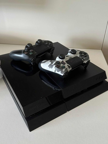 Playstation 4 Fat