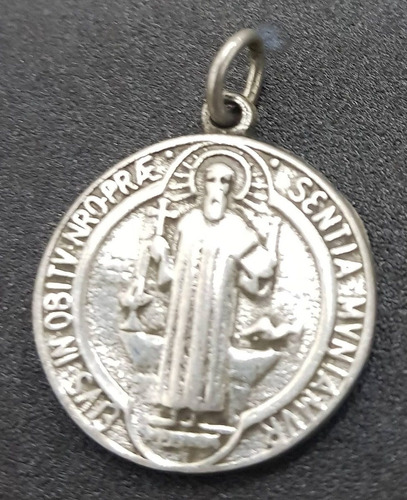 Medalla San Benito Abad En Plata 2,2 Cm 8 Gr Art 1151