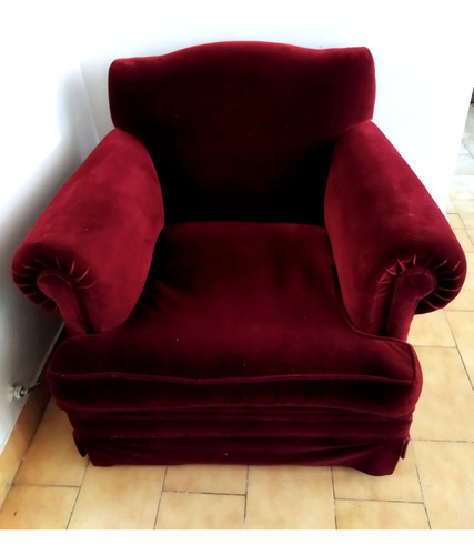 Sillon Antiguo Un Cuerpo Tapizado De Pana 