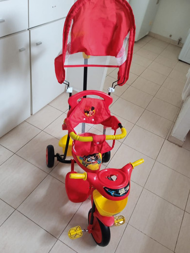 Triciclo Niño Usado De Mickey Mouse Rojo Y Amarillo