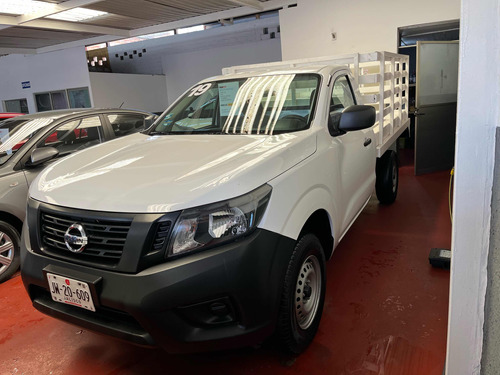 Nissan Np300 2019 2.5 Estacas Dh Mt