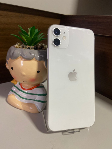 Apple iPhone 11 (64 Gb) - Branco - Seminovo 