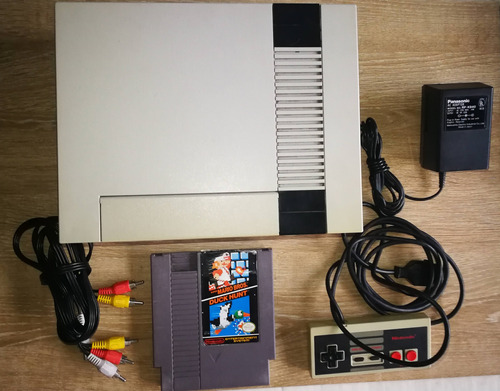 Consola Nintendo Nes + 1 Controles Originales + Cassette 