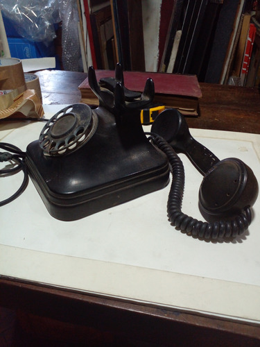 Antiguo Telefono De Baquelita Negro. Completo