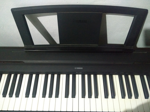 Piano Yamaha P-35