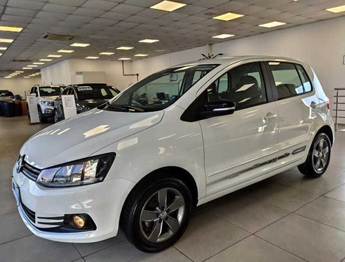 VOLKSWAGEN FOX CONNECT 1.6 FLEX 8V 5P