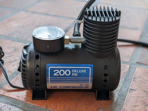 Mini Compresor De Aire Portátil Auto 12v