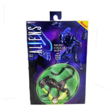 Figura Nigth Cougar Alien Kenner Avp Neca 