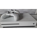 Microsoft Xbox One S 500gb Standard Cor  Branco 2 Controles