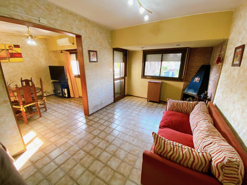 Departamento En Venta De Cuatro Ambientes En Beccar