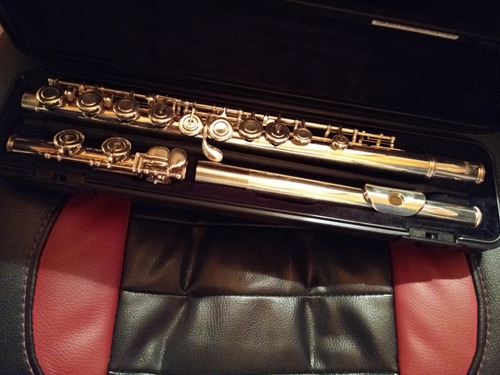 Flauta Traversa Yamaha Yfl222 Llave Cerrada