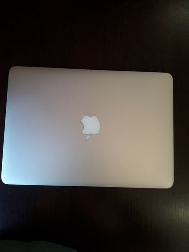 Macbook Pro (retina 13-inch, Early 2015)