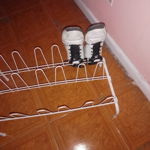 Botinero, De Fierro,para Guardar 9 Pares De Zapatos.