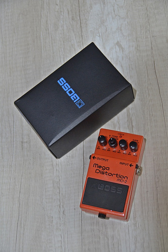 Pedal De Efecto Boss Md-2 Mega Distortion 