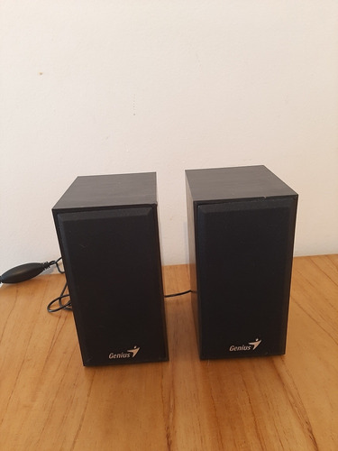 Parlante Genius Stereo Sp-hf180 Negro