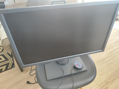 Monitor Benq Xl Zowei 144hz.