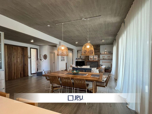 Casa En Venta Costa Esmeralda, Barrio Marítimo I.