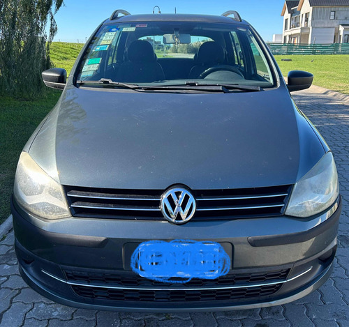 Volkswagen Suran 2013 1.6 Comfortline 101cv