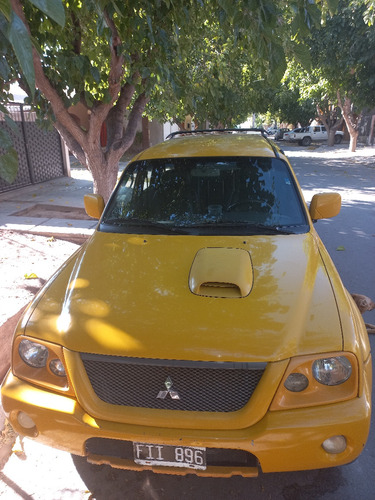 Mitsubishi L200 2006 2.5 Sport Hpe D/cab 4x4