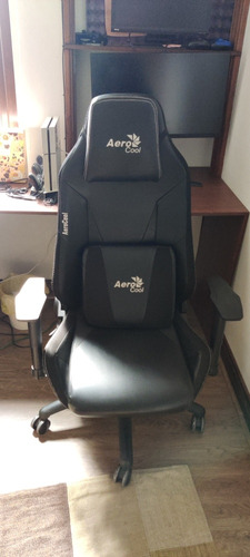 Silla Gamer Aerocool Admiral 