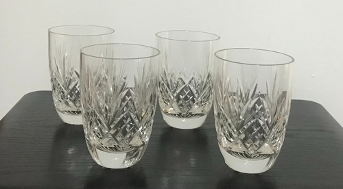 Vasos Antiguos Tallados De Vidrio 4 Unidades Usados