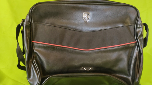 Morral Puma Ferrari Porta Notebook! Impecable!!