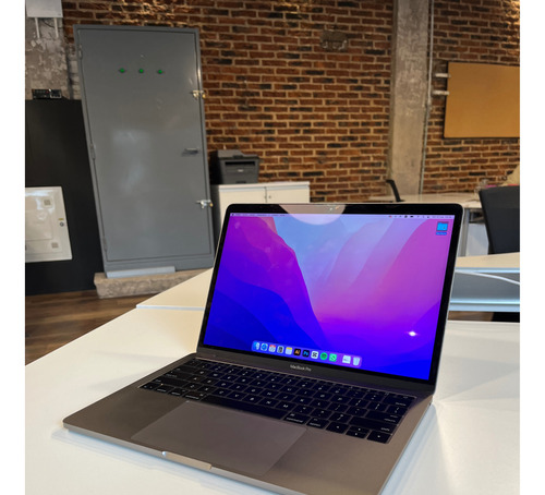 Macbook Pro 13 - 2016 - I5 - 8gb Ram