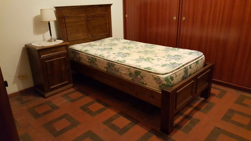 Cama 1 Plaza Y 1/2. 1ra Calidad. Impecable (no Hago Envíos).