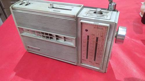 Radio Portátil Model Hitachi H1048 R Leer Descripción