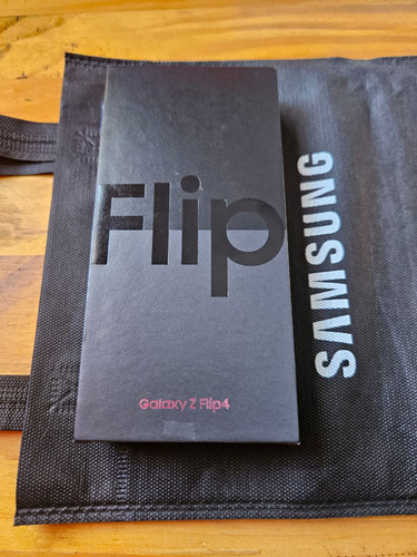 Samsung Z-flip 4