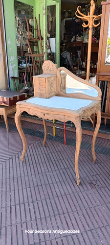 Antiguo Mueble Escritorio Estilo Luis Xv Lavado