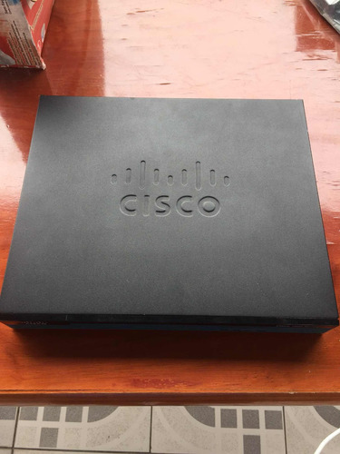Router Cisco 1905