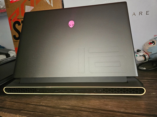 Laptop Gamer Alienware M16 I7 Rtx 4070 Ddr5 2k 165hz