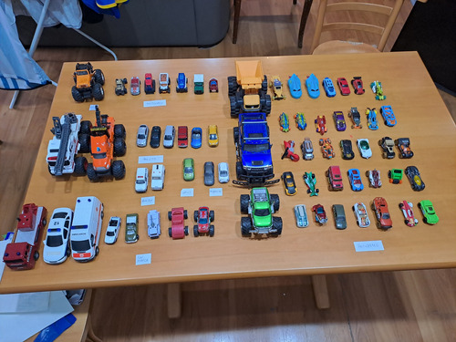 Lote 67autitos Hotwheels, Maisto, Matchbox, Majorette, Otros